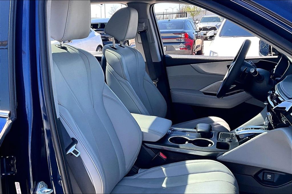 Certified 2024 Acura MDX FWD w/ Technology Package image 10