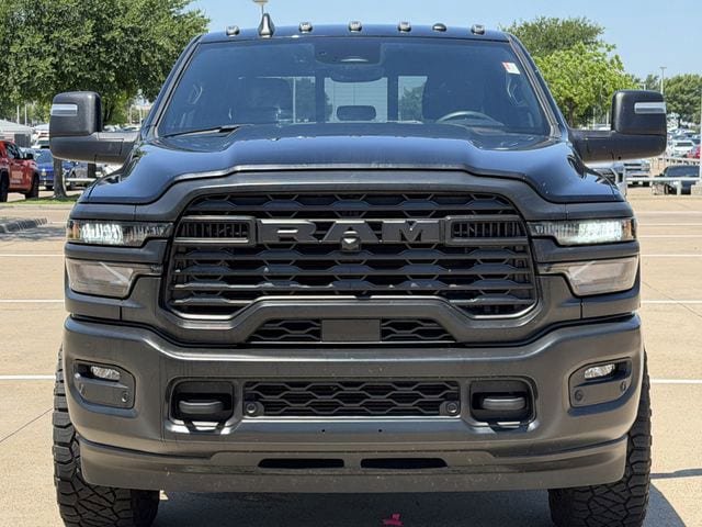 Used 2025 RAM 2500 Tradesman AWD/4WD image 7