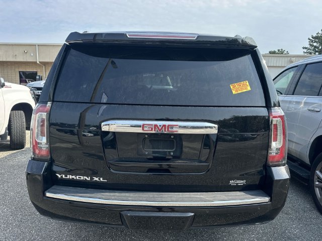 Used 2018 GMC Yukon XL Denali w/ Open Road Package RWD image 13