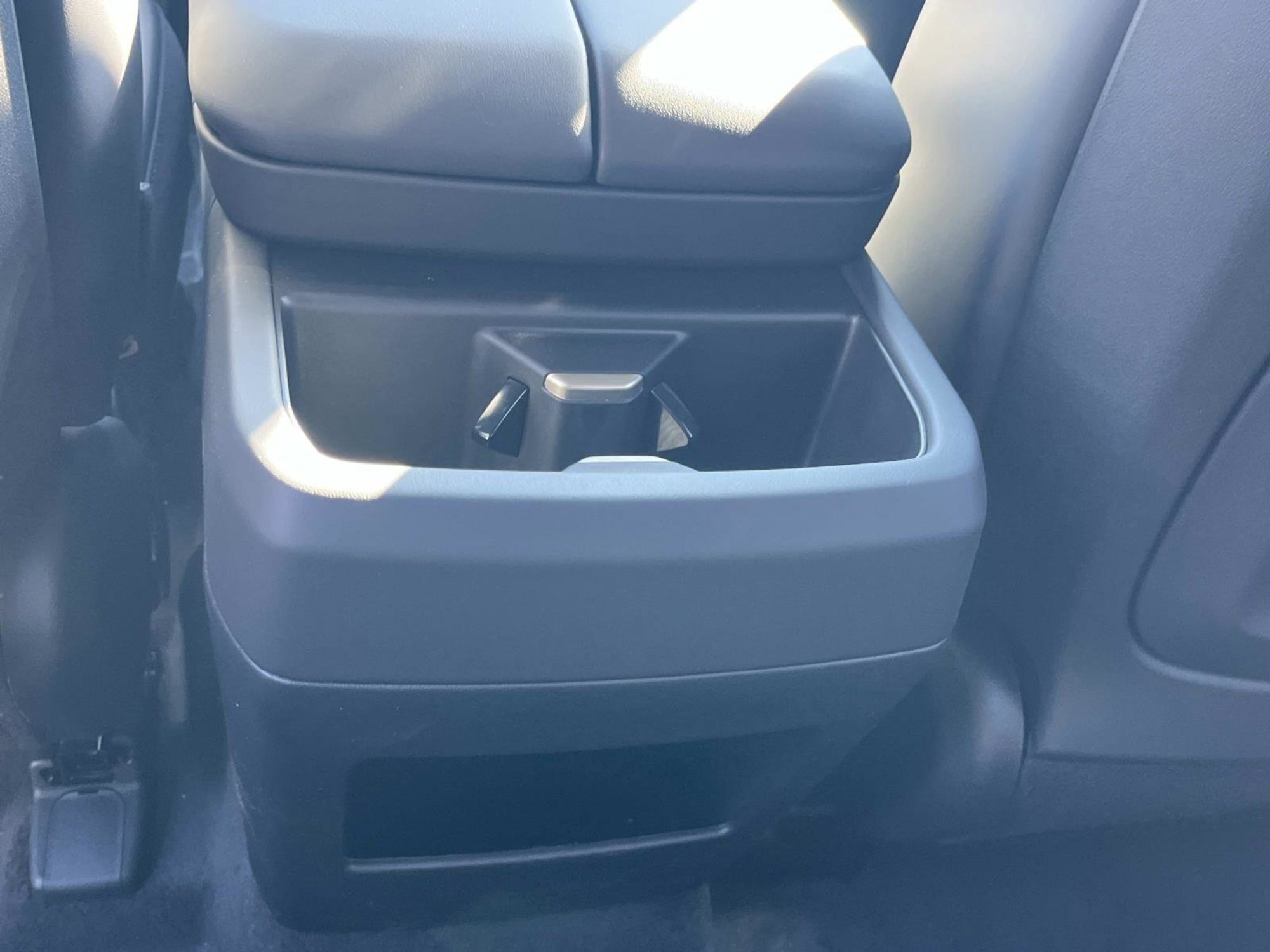 New 2027 Kia Telluride S image 19