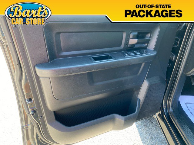 Used 2016 RAM 1500 ST AWD/4WD image 23