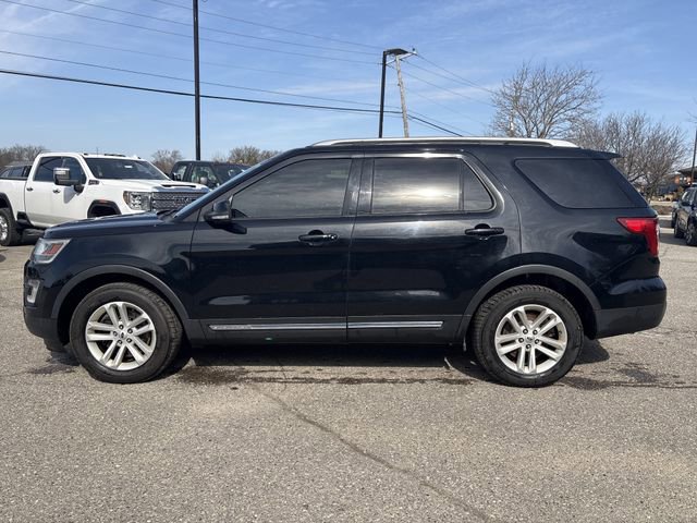Certified 2017 Ford Explorer XLT image 8