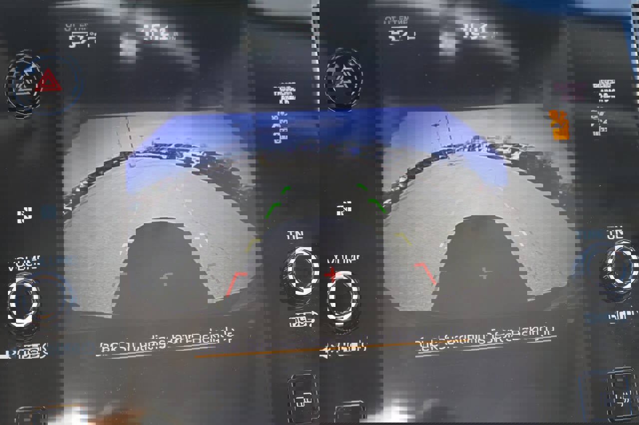 Used 2025 Subaru Legacy Premium AWD/4WD image 21