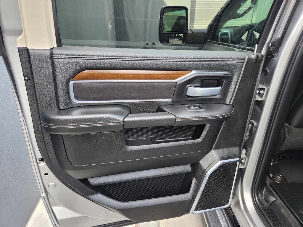 Used 2024 RAM 2500 Laramie w/ Safety Group image 14
