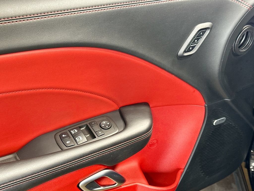 Used 2022 Dodge Challenger R/T Scat Pack RWD image 17