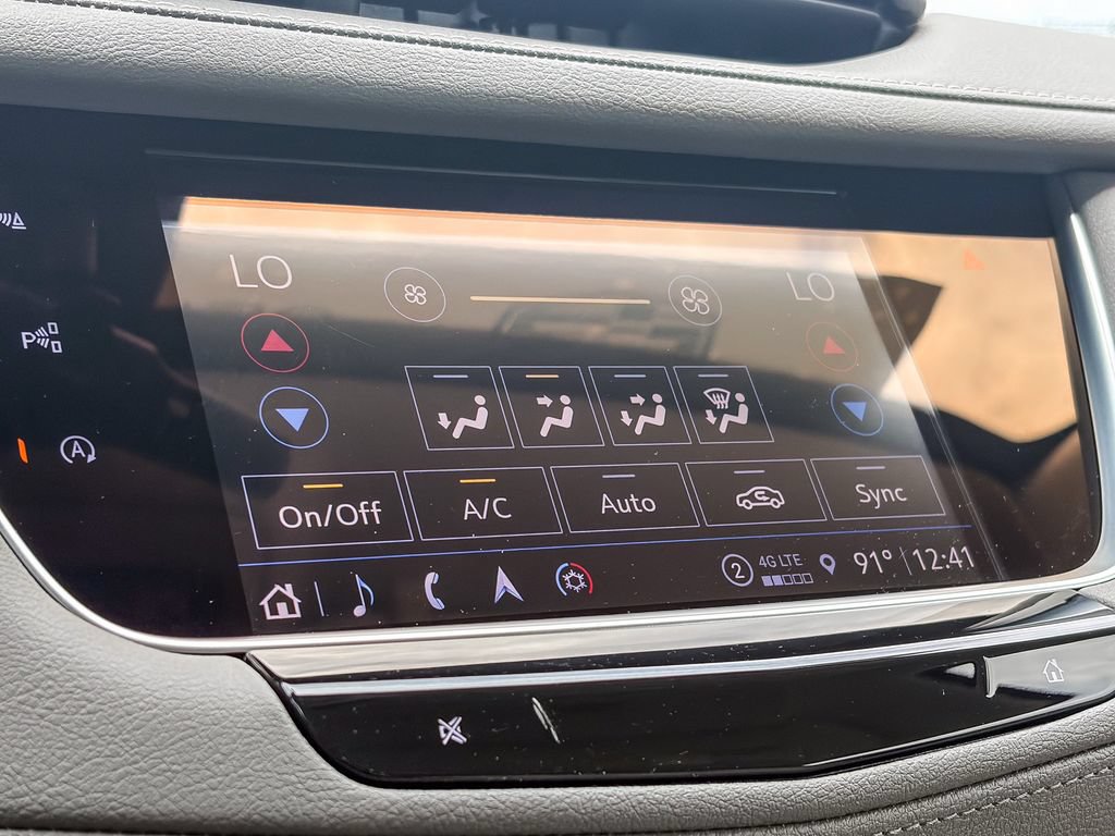 Certified 2023 Cadillac XT5 Premium Luxury w/ Technology Package FWD image 23