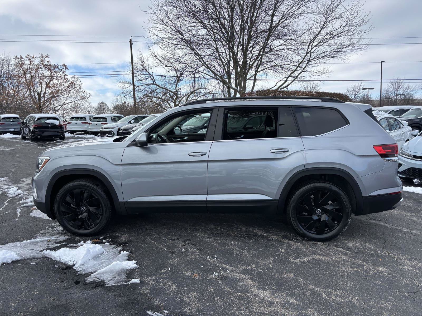 New 2026 Volkswagen Atlas SE AWD/4WD image 4