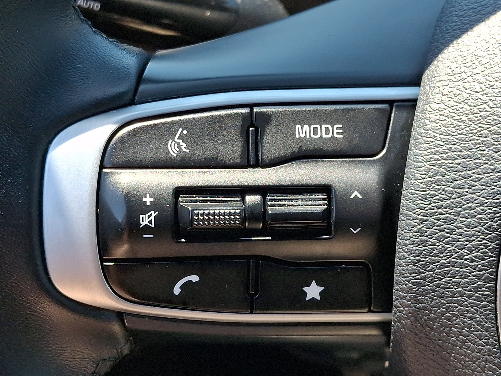 Used 2024 Kia Sportage X-Line w/ X-Line Premium Package AWD/4WD image 23