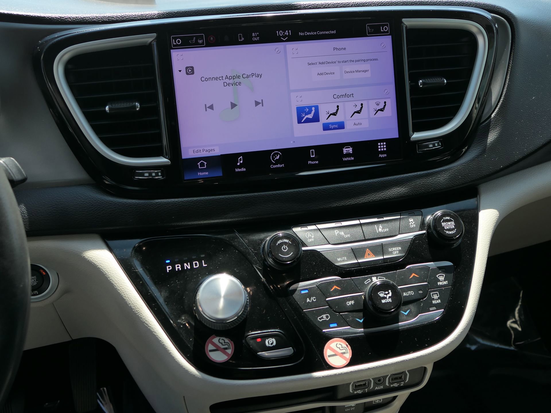 Used 2022 Chrysler Pacifica Touring-L image 19