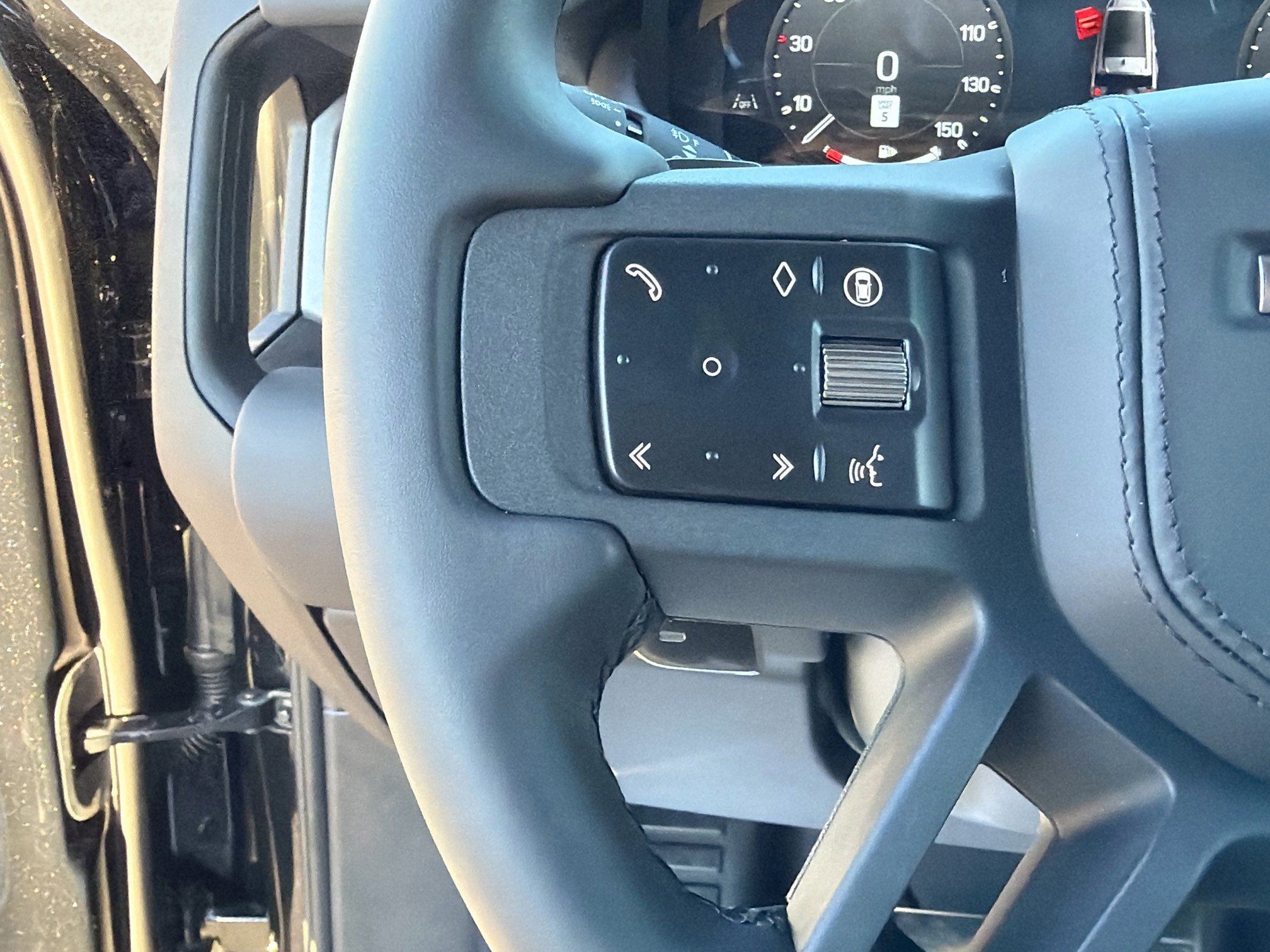 New 2026 Land Rover Defender 130 V8 image 38