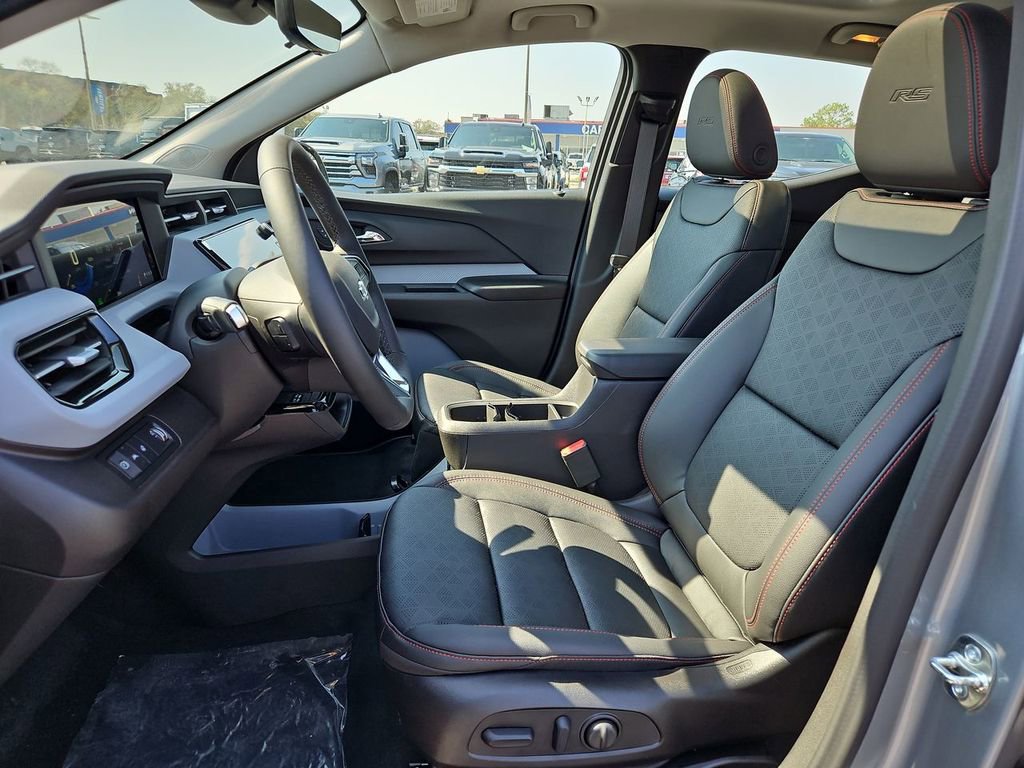 New 2027 Chevrolet Bolt RS w/ Technology Package FWD image 11