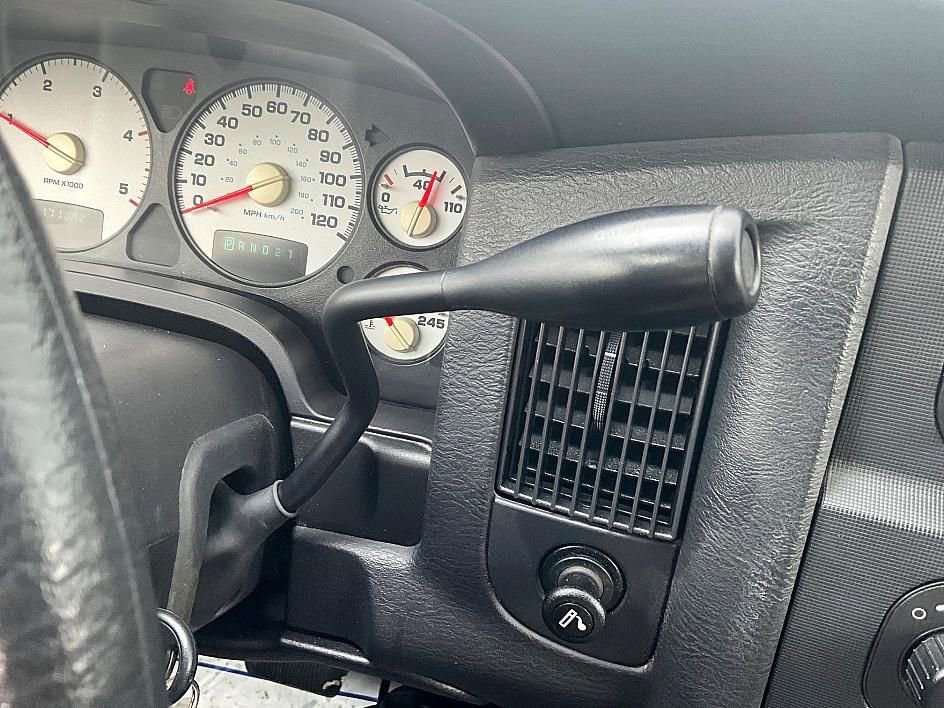 Used 2003 Dodge Ram 3500 Truck ST image 16