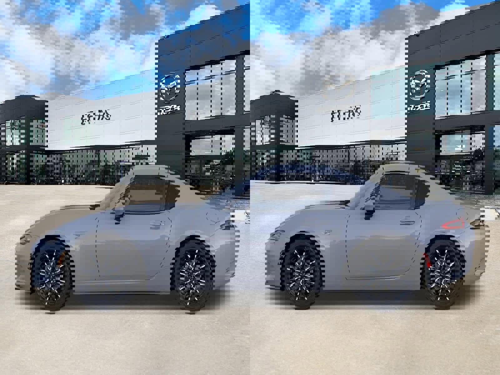 New 2026 MAZDA MX-5 Miata RF Grand Touring image 3