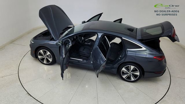 Used 2025 Audi A6 e-tron Premium Plus w/ Premium Plus image 88