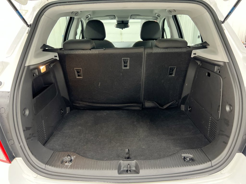 Used 2020 Chevrolet Trax LS FWD image 23