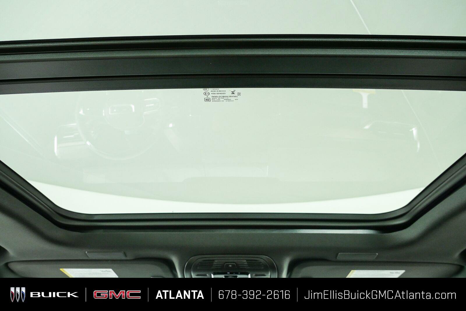 New 2026 GMC Yukon Denali w/ Advanced Technology Package AWD/4WD image 23