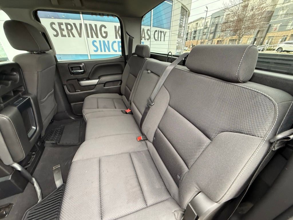 Used 2018 Chevrolet Silverado 1500 LT w/ LPO, Black Pack image 29