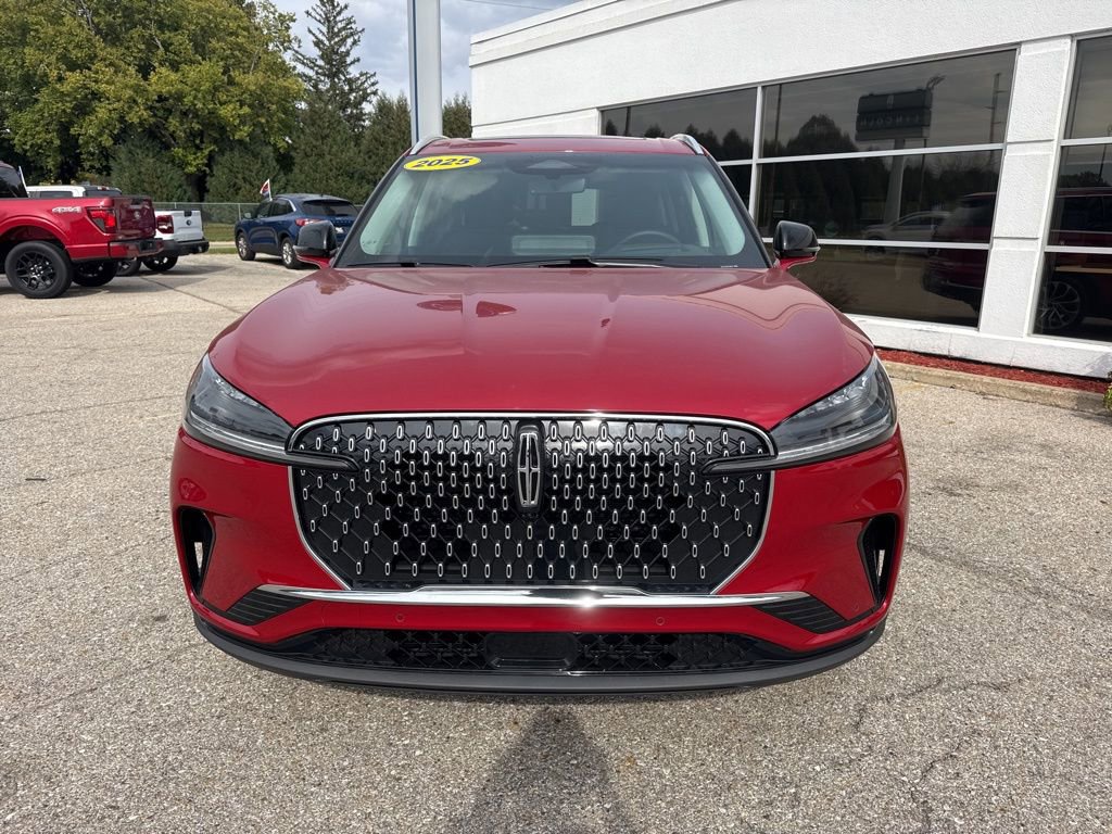 New 2025 Lincoln Aviator AWD w/ Equipment Group 101A image 5