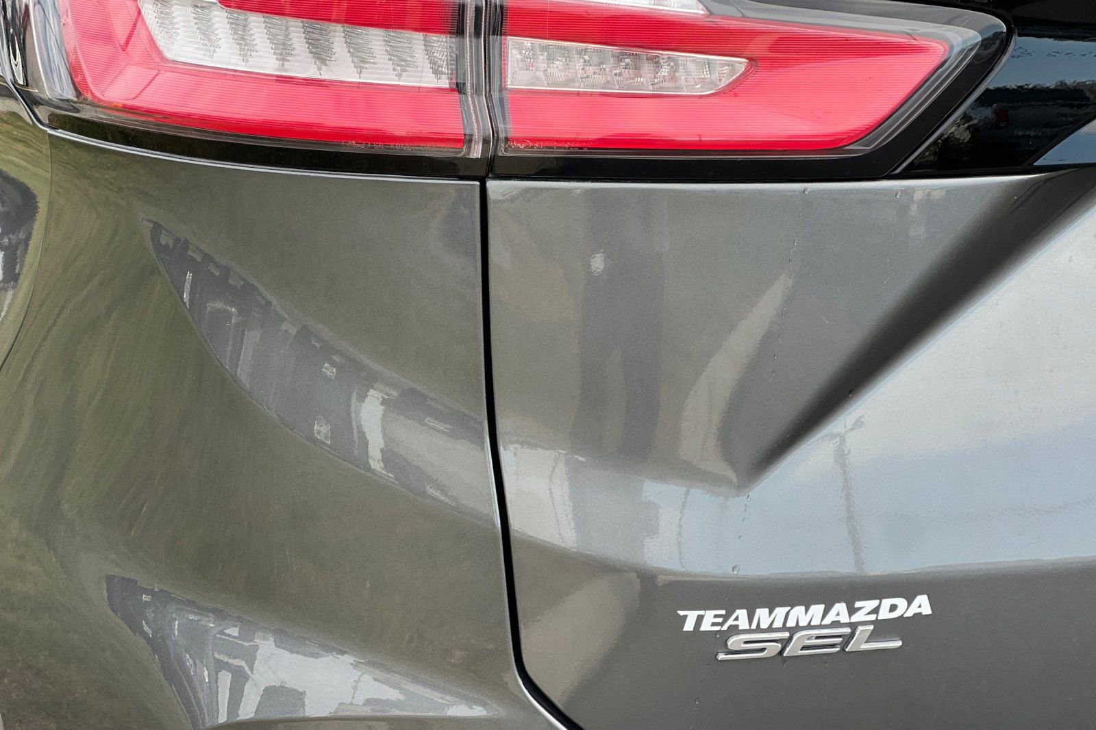 Used 2023 Ford Edge SEL image 23