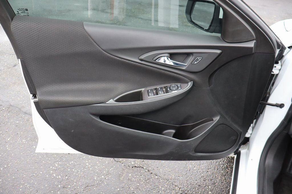 Used 2021 Chevrolet Malibu RS w/ LPO, Floor Liner Package image 20