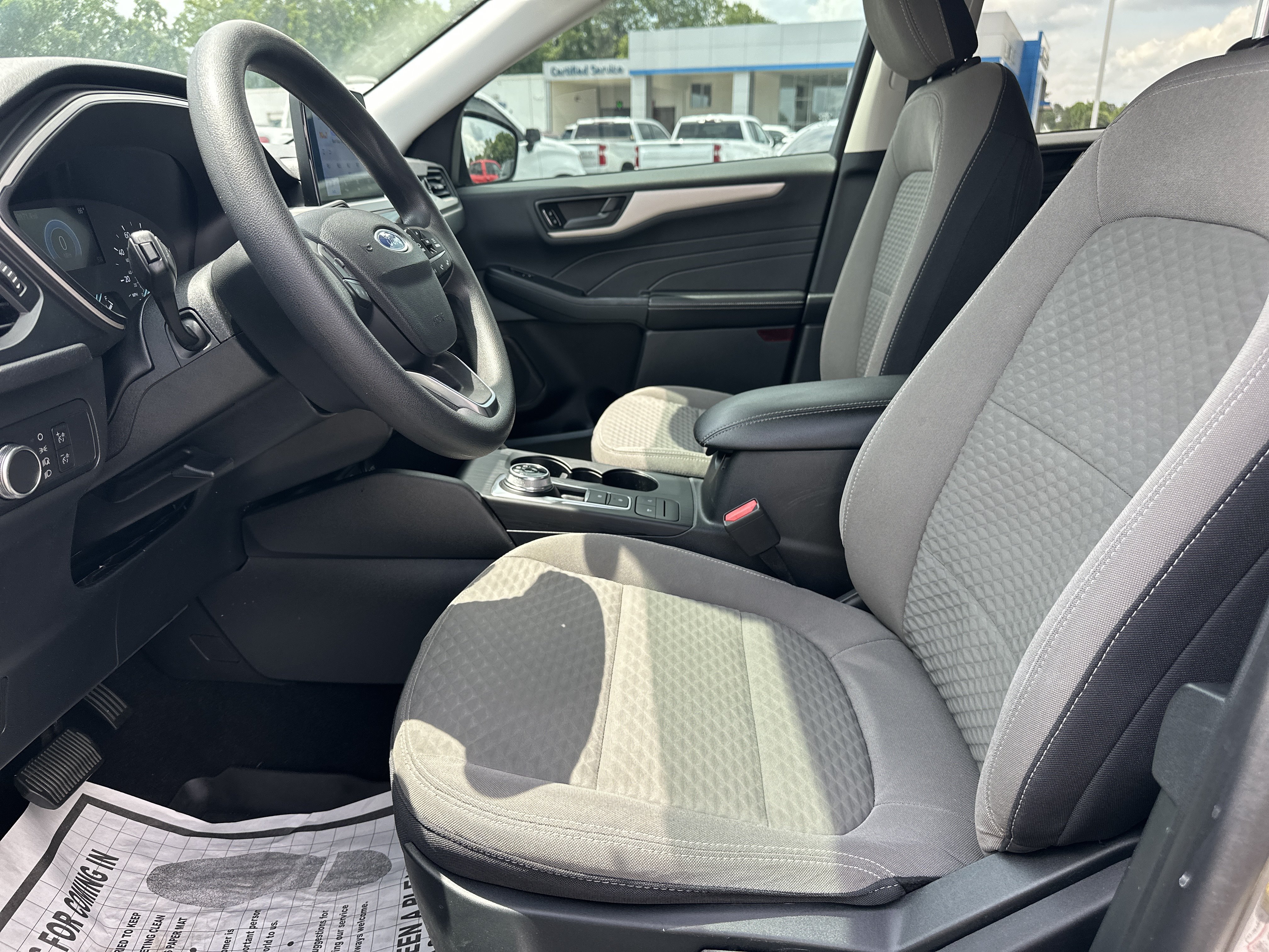 Used 2022 Ford Escape SE FWD image 10