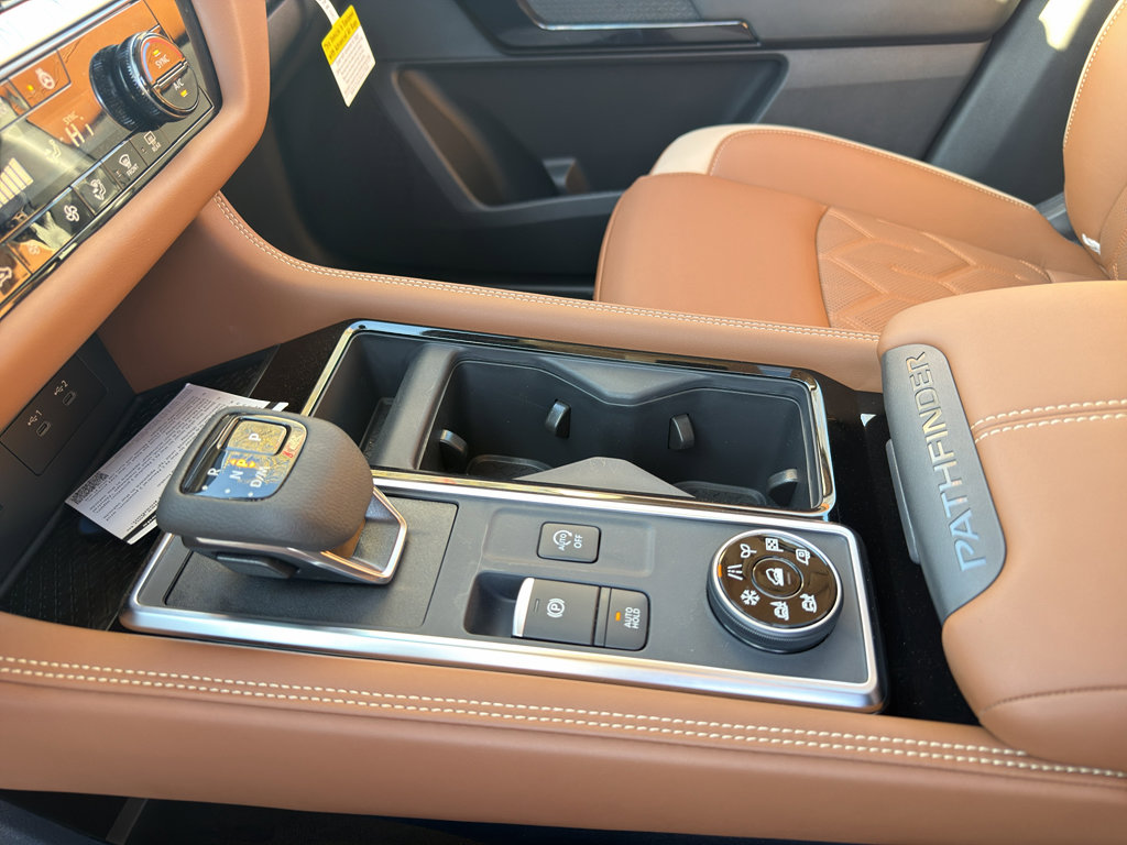 New 2026 Nissan Pathfinder Platinum image 28