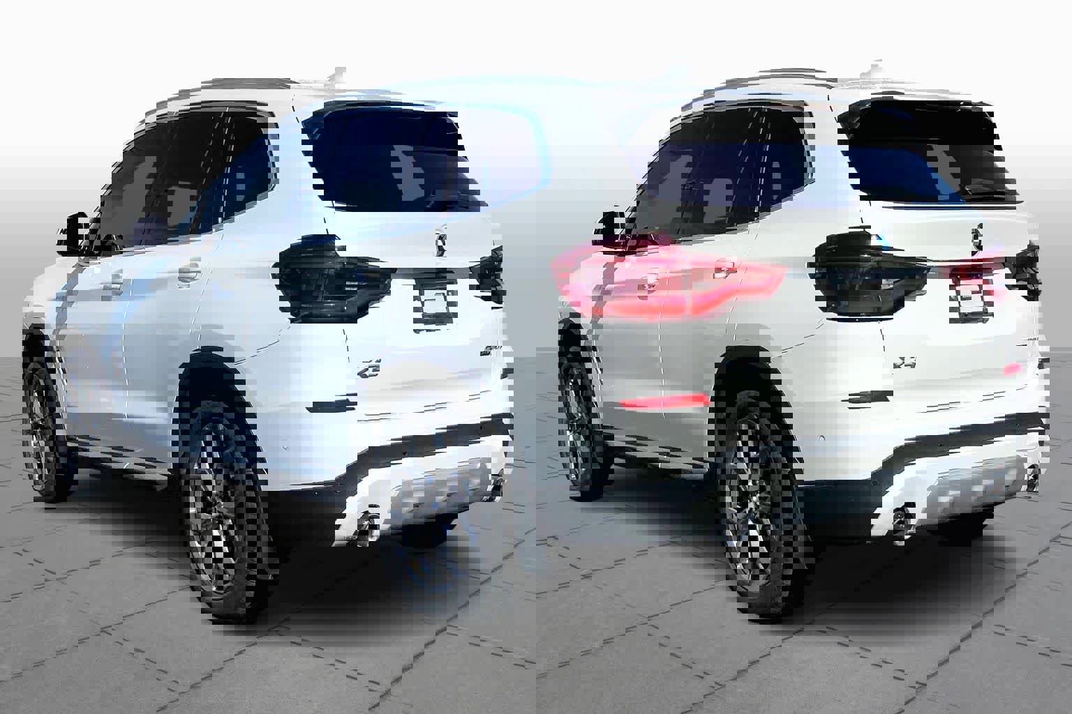 Used 2021 BMW X3 sDrive30i w/ Premium Package image 11