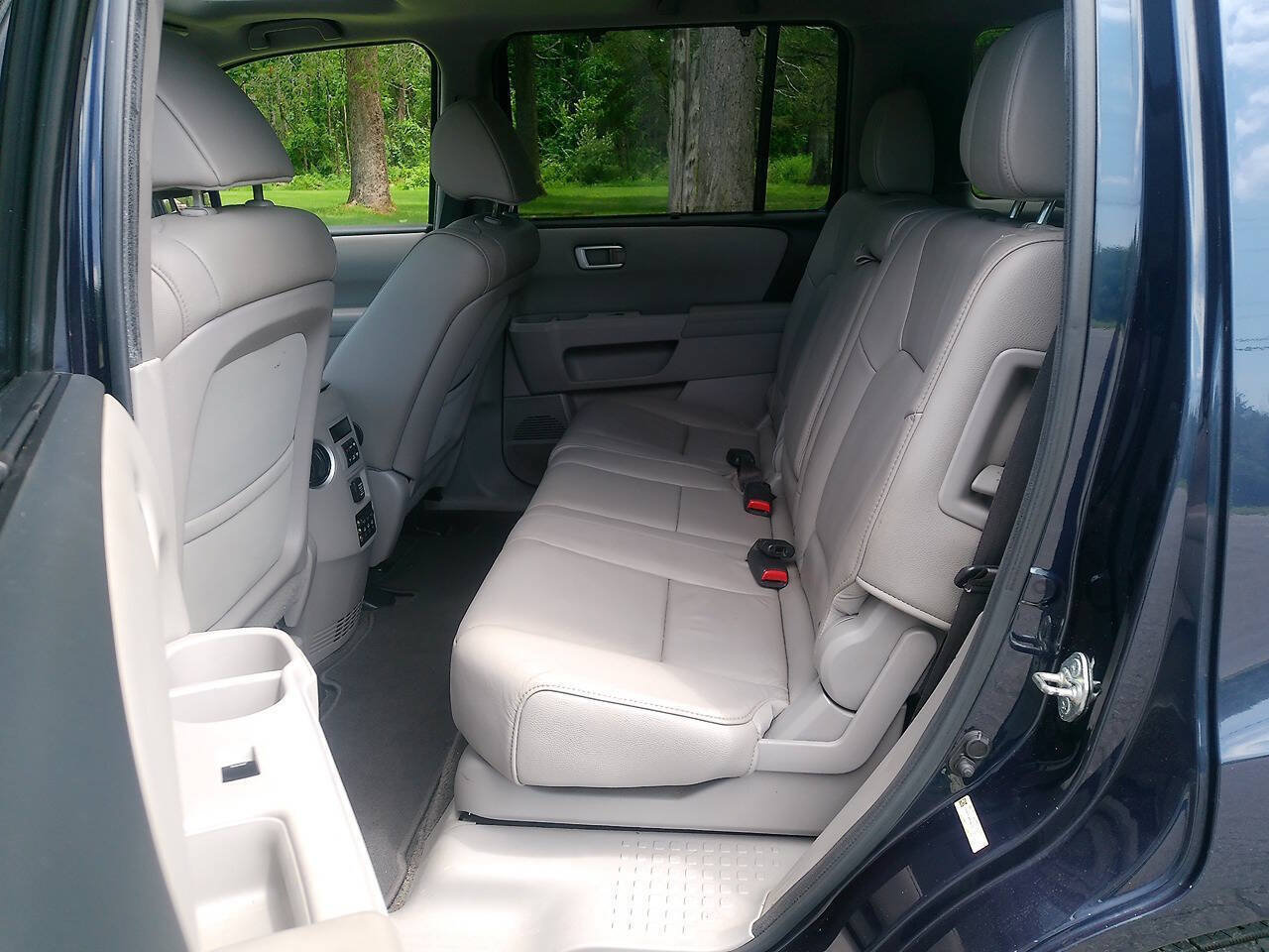 Used 2012 Honda Pilot Touring image 21