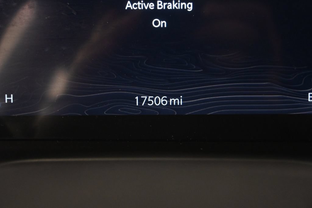 Used 2023 Jeep Grand Cherokee Altitude AWD/4WD image 26