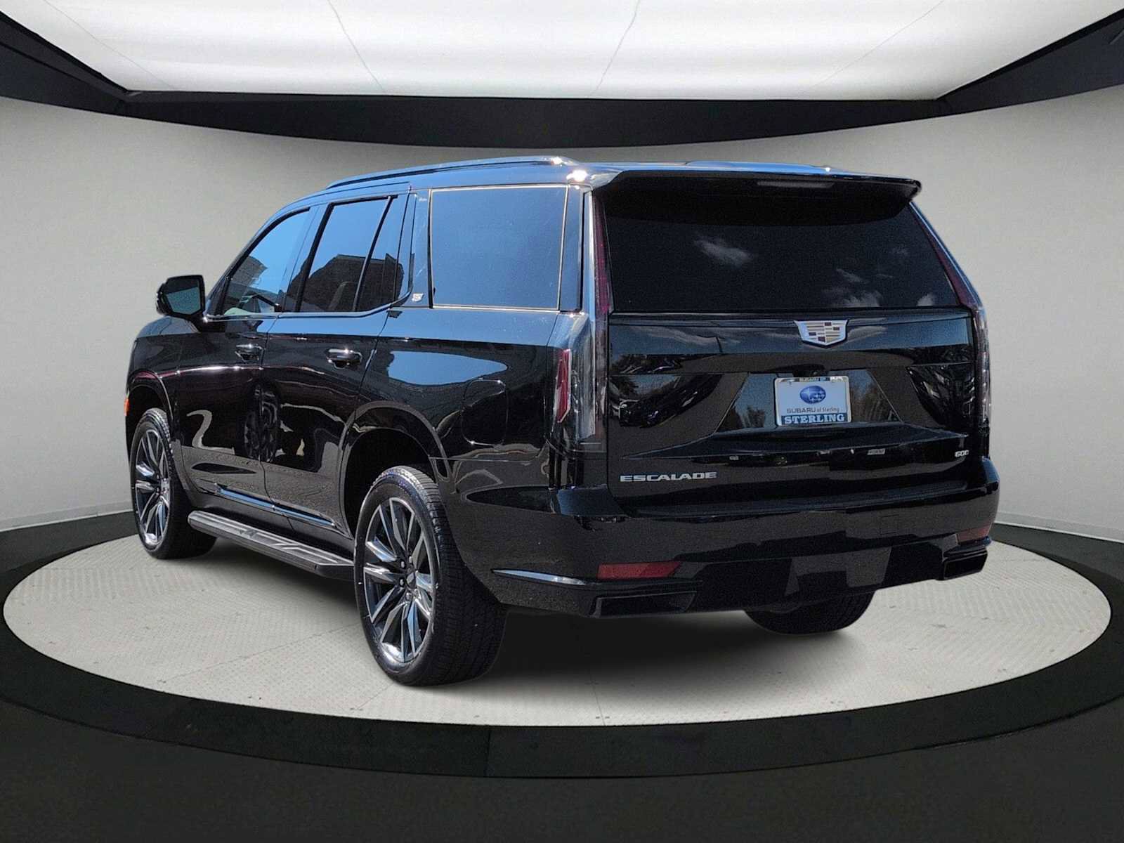 Used 2024 Cadillac Escalade Sport image 6