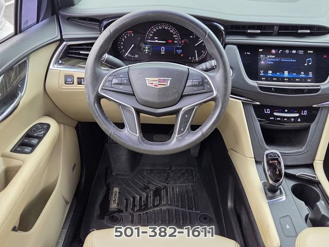 Used 2017 Cadillac XT5 FWD w/ LPO, Wheel Lock Package image 11