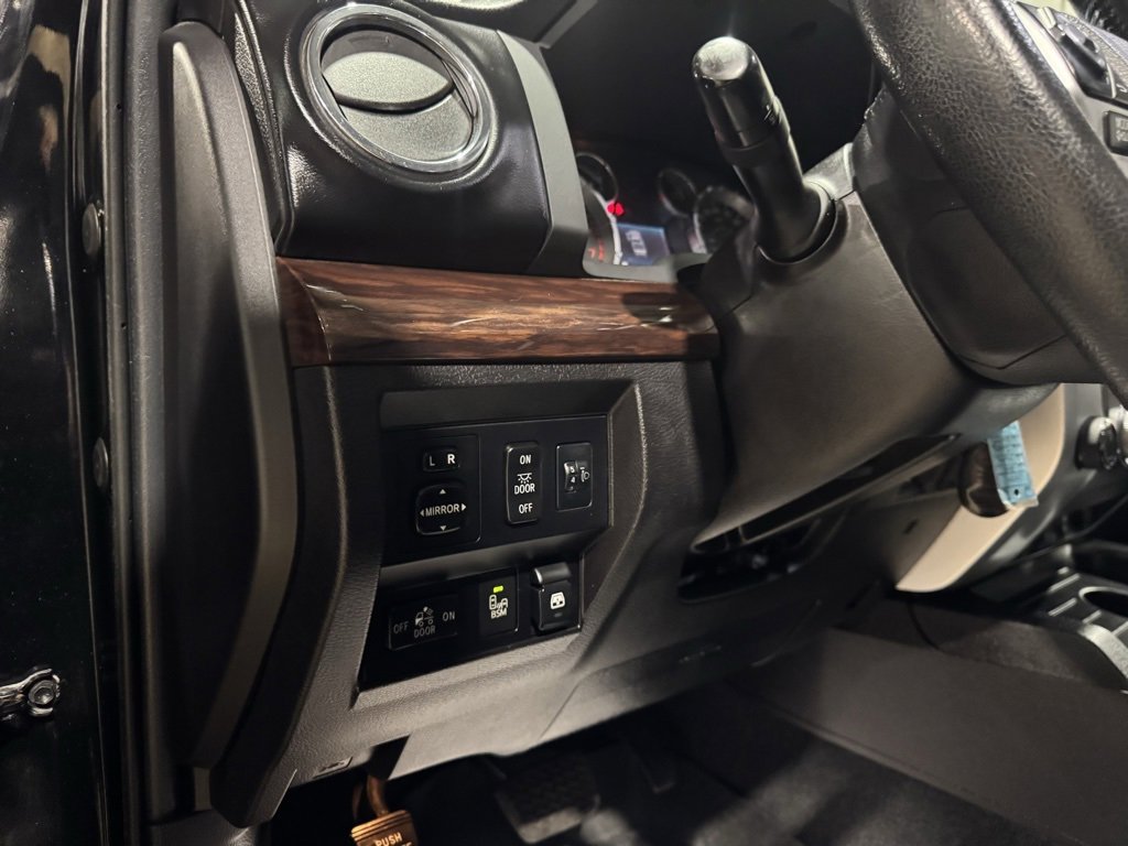 Used 2016 Toyota Tundra Limited image 18