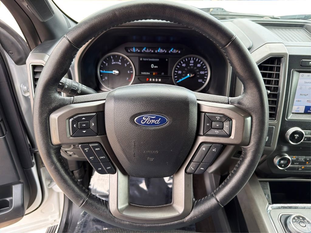 Used 2020 Ford Expedition XLT image 17