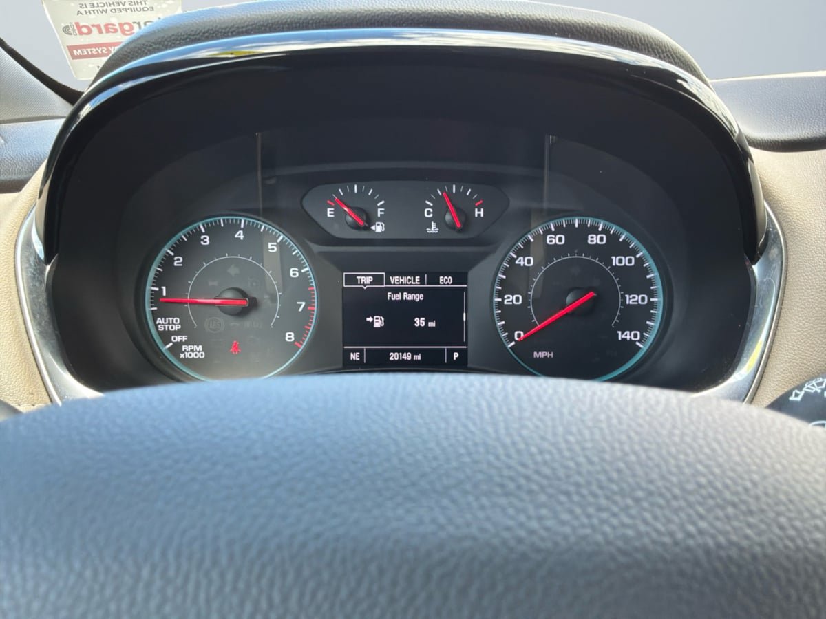 Used 2023 Chevrolet Traverse LS FWD image 12