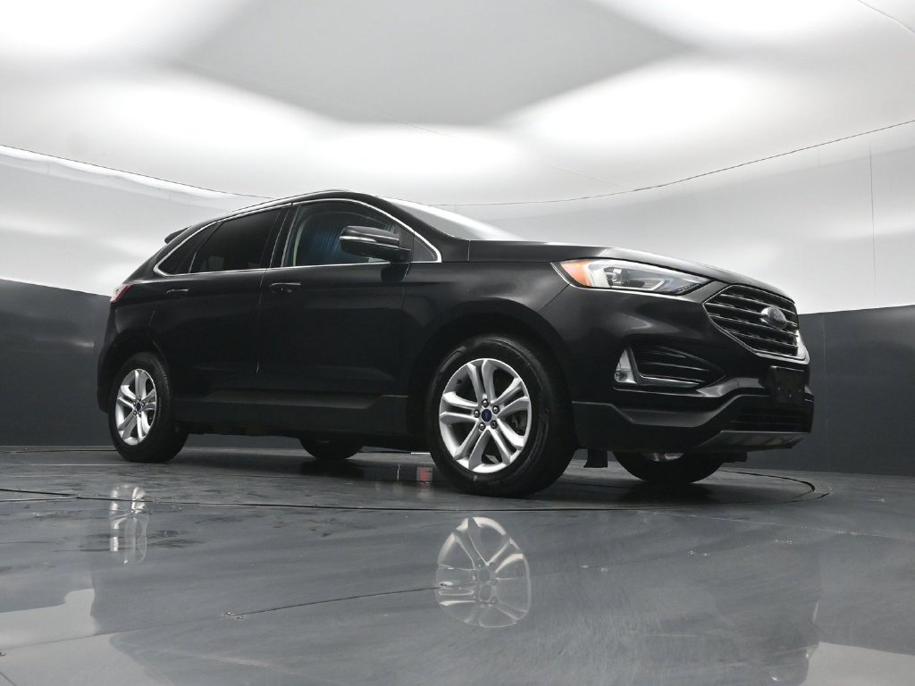 Used 2019 Ford Edge SEL w/ Equipment Group 201A AWD/4WD image 3