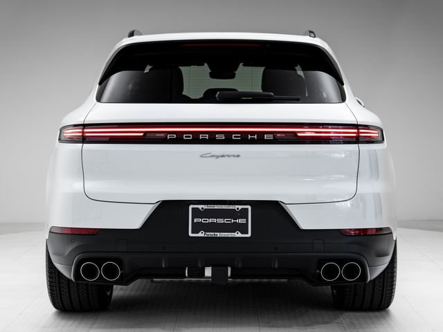 New 2026 Porsche Cayenne image 33