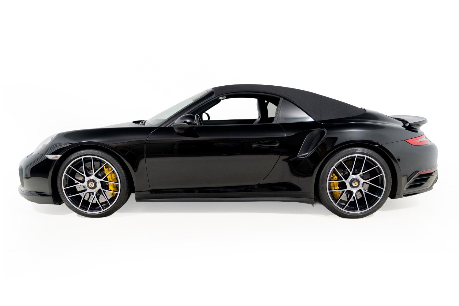 Used 2017 Porsche 911 Turbo S AWD/4WD image 3
