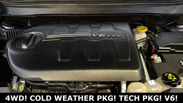 Used 2019 Jeep Cherokee Trailhawk w/ Cold Weather Group image 32