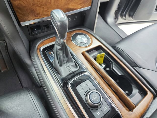 Used 2023 Nissan Armada SL image 29