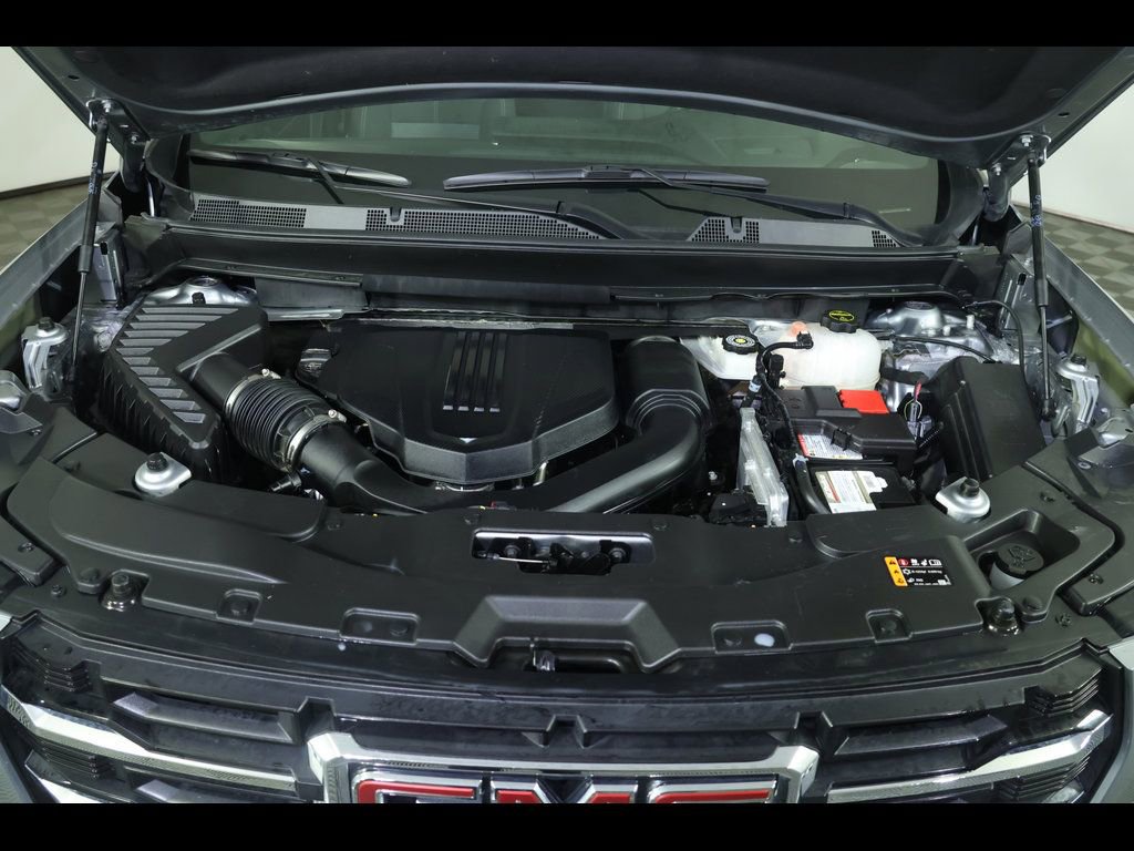 Used 2025 GMC Acadia Elevation image 20