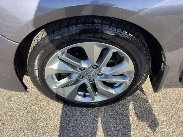 Used 2018 Honda Accord LX image 37