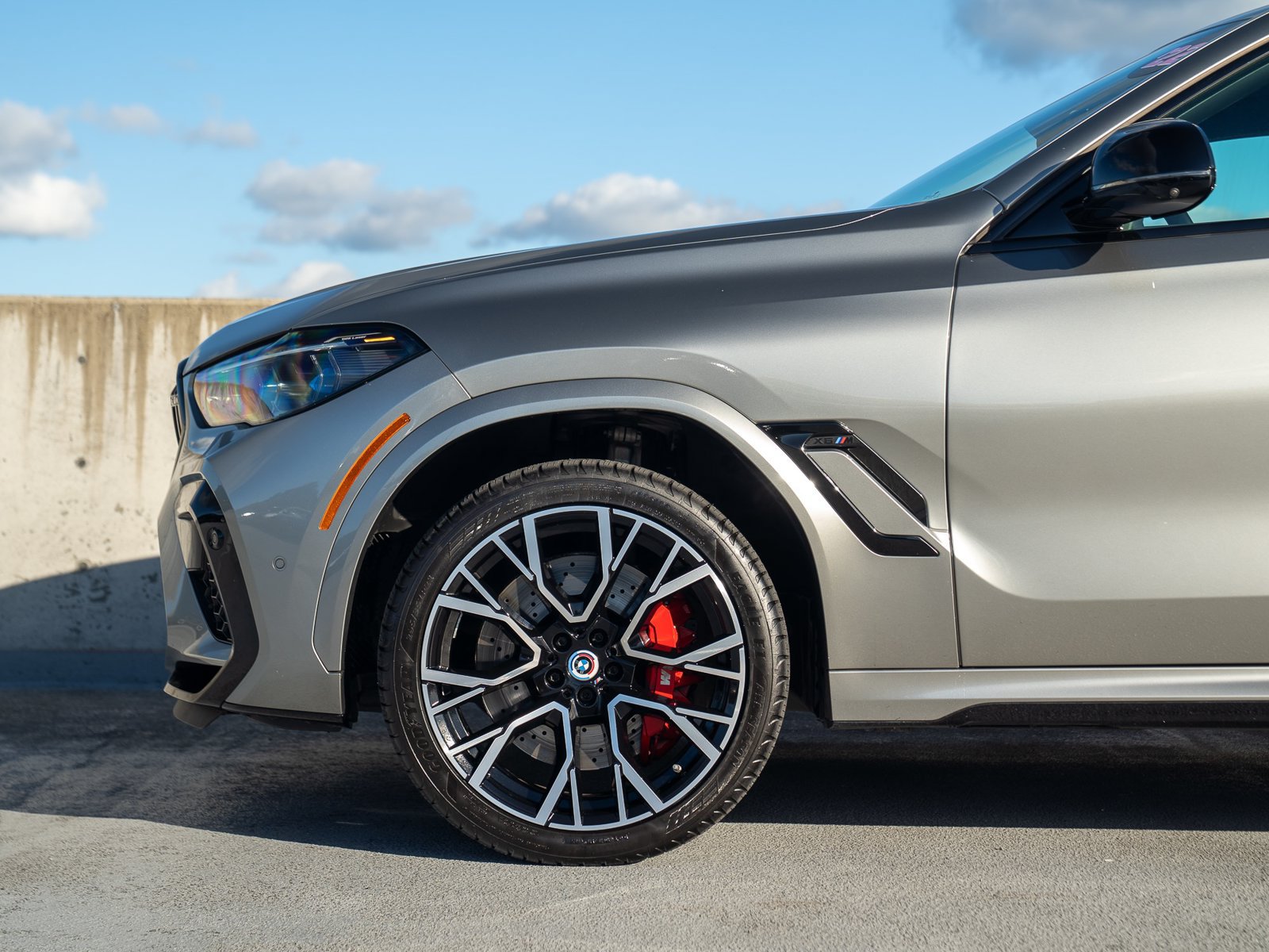 Used 2022 BMW X6 M w/ Competition Package AWD/4WD image 11