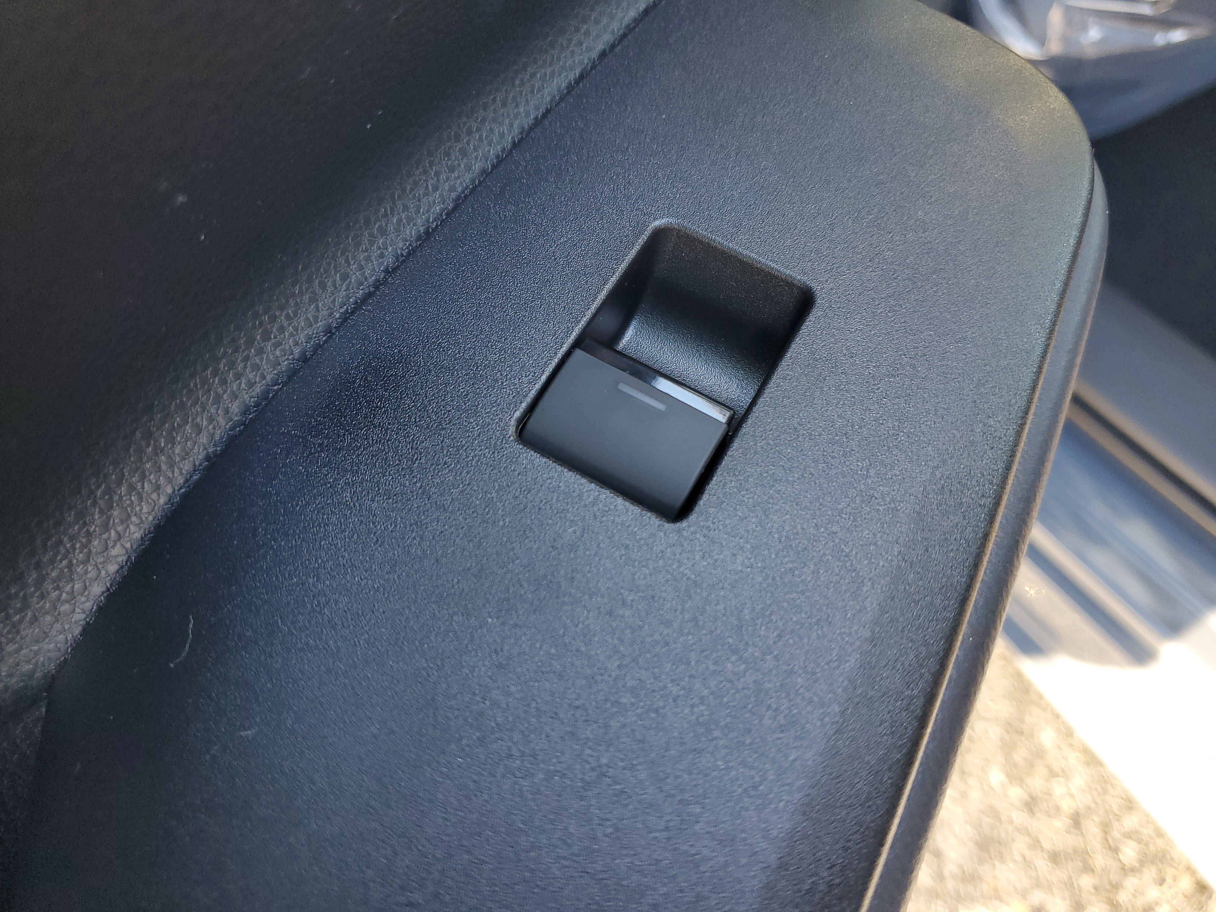 New 2026 Toyota Prius Plug-In Hybrid image 12