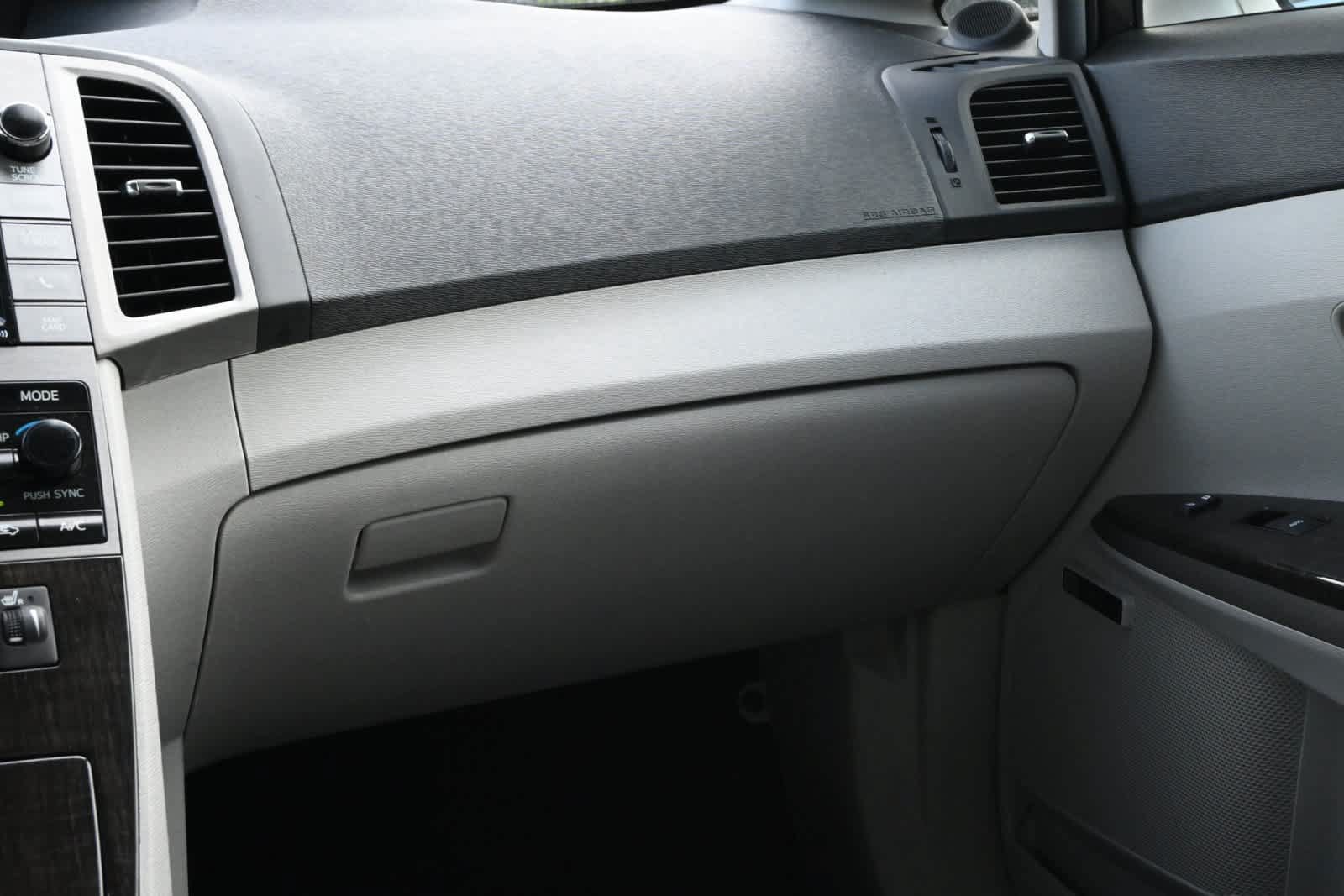 Used 2015 Toyota Venza XLE w/ XLE Premium Package FWD image 7