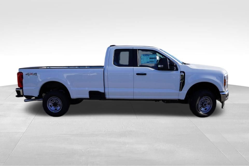 New 2026 Ford F250 XL w/ XL Chrome Package image 2