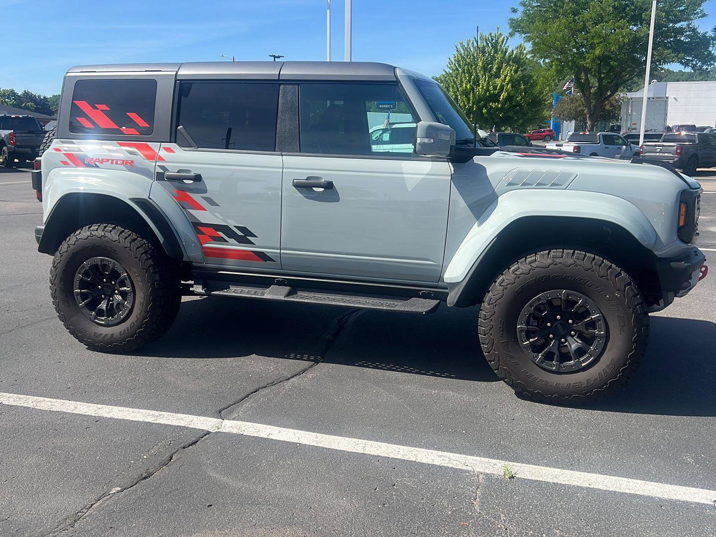 Used 2024 Ford Bronco Raptor AWD/4WD image 3
