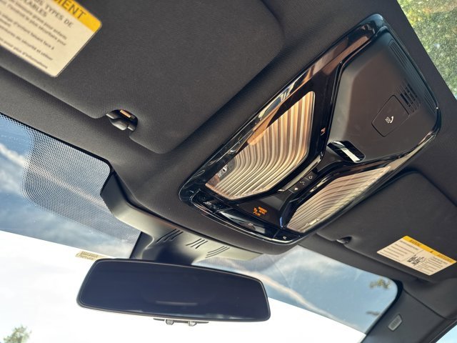 Certified 2022 BMW 540i xDrive w/ M Sport Package image 23