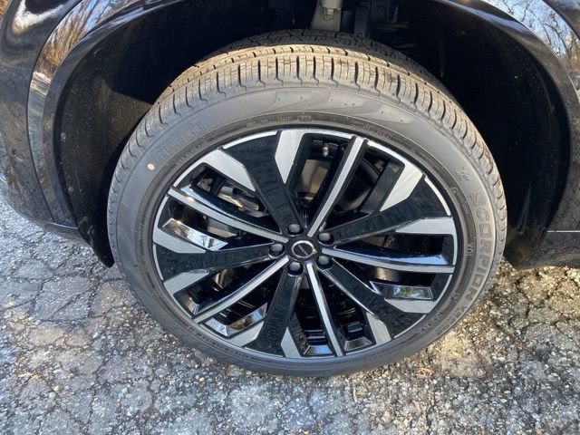 New 2026 Volvo XC90 B6 Plus AWD/4WD image 9