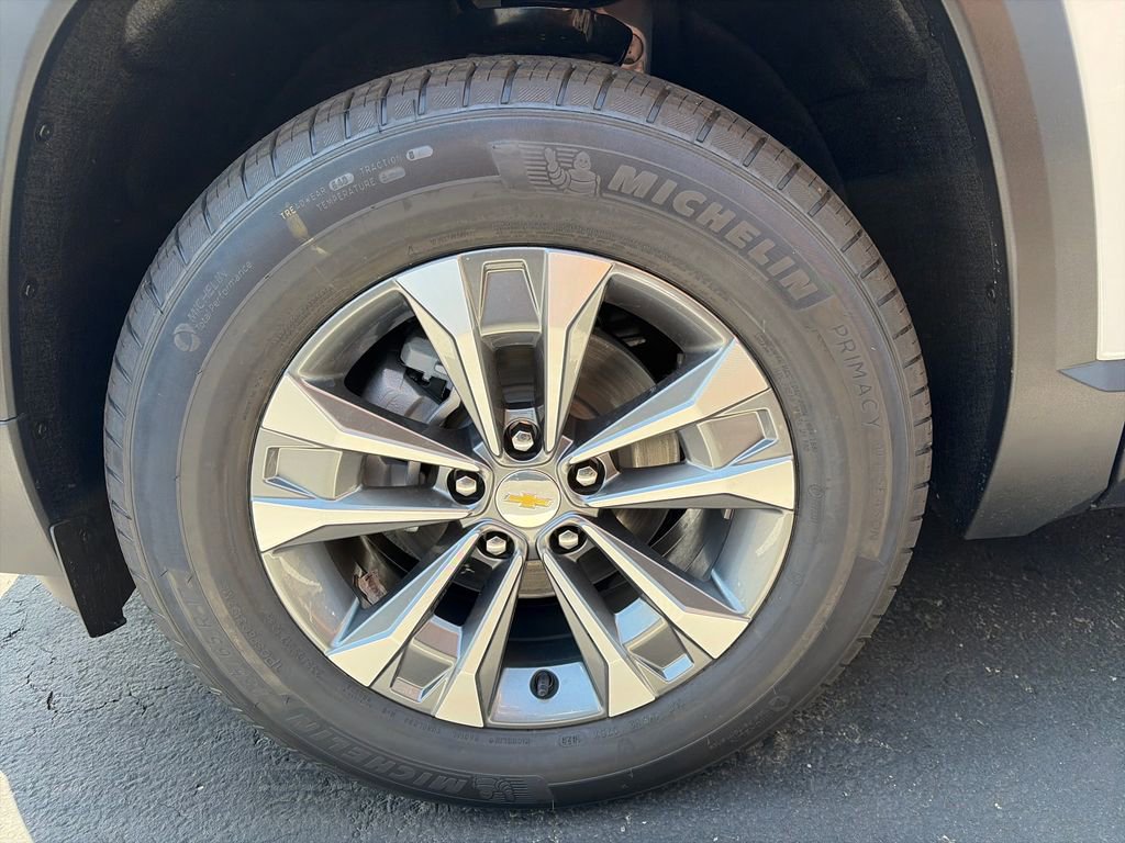 New 2026 Chevrolet Equinox LT w/ Convenience Package II AWD/4WD image 25