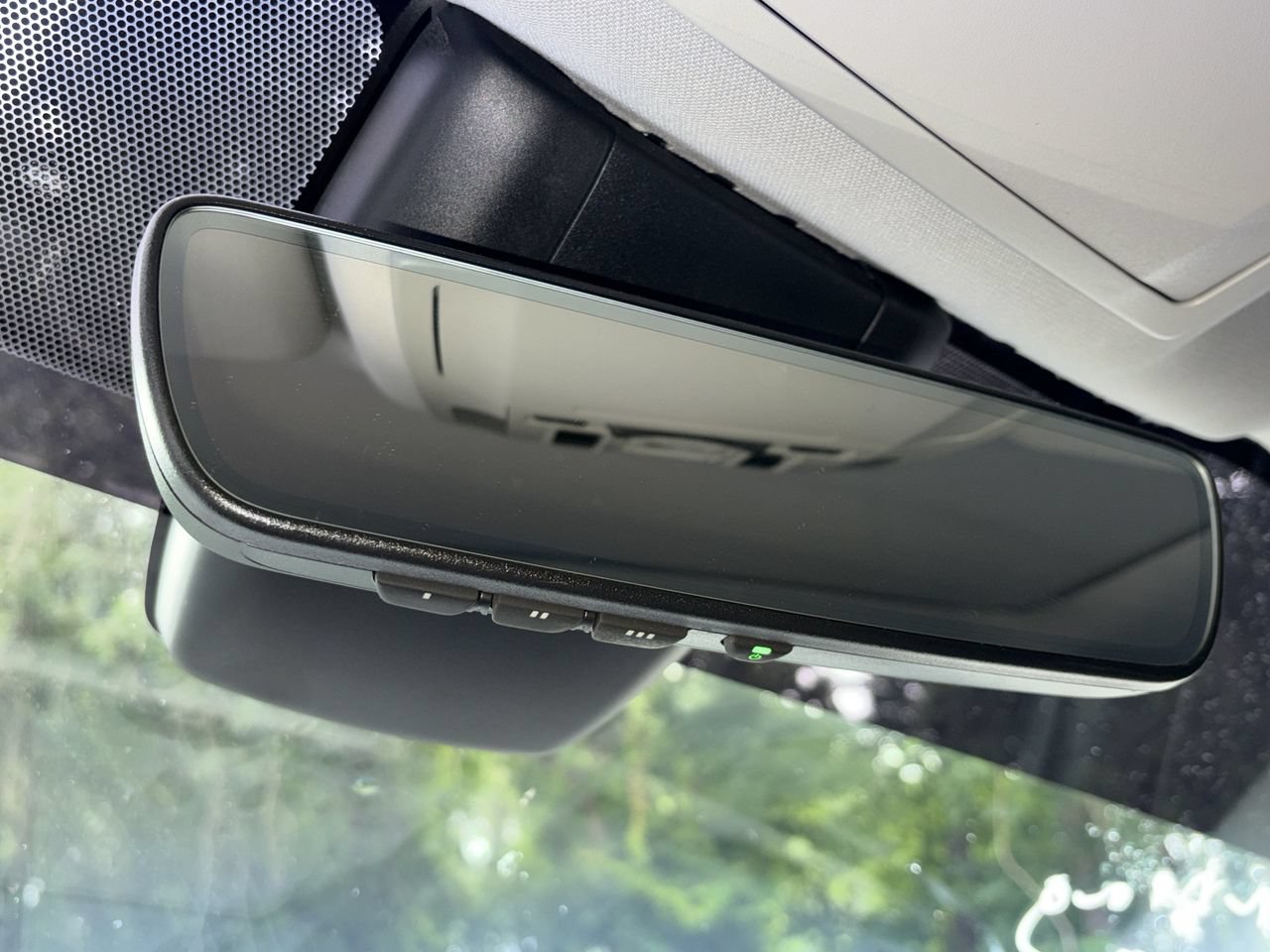 Used 2022 Toyota Highlander XLE FWD image 17